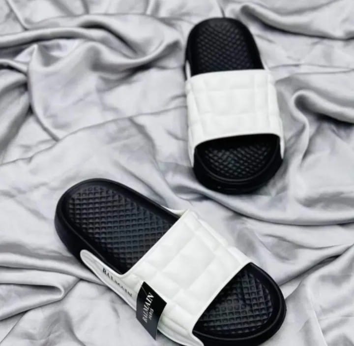 BALMAIN Men’s Casual Slides | Stylish Soft Sole Flip Flops for Everyday Wear